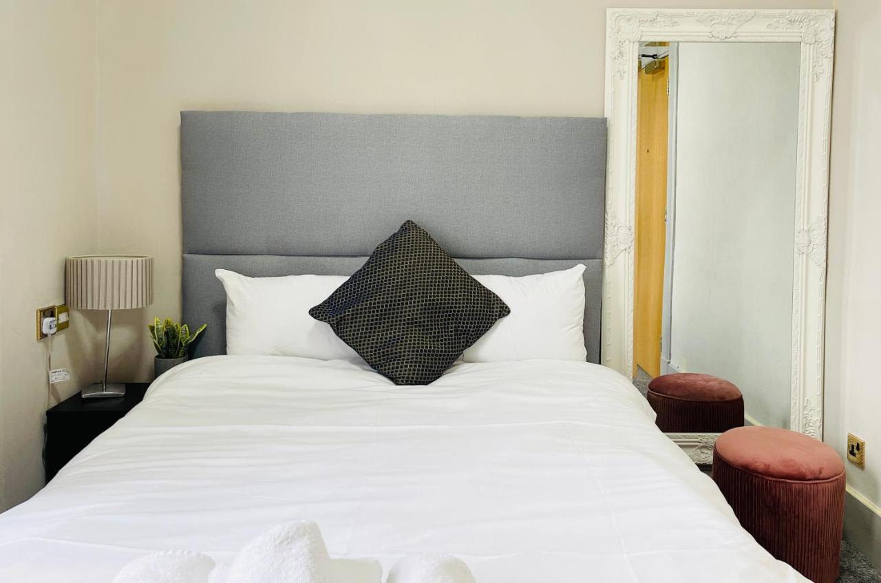 The Lovat Hotel Perth Exterior photo